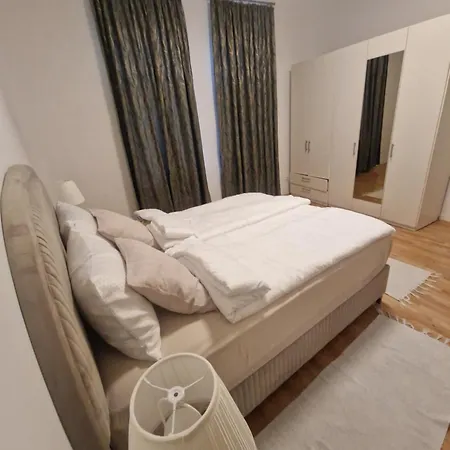 Apartman Latin Bridge