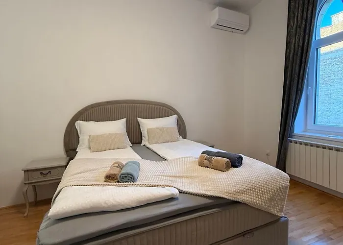 Latin Bridge Lejlighed *